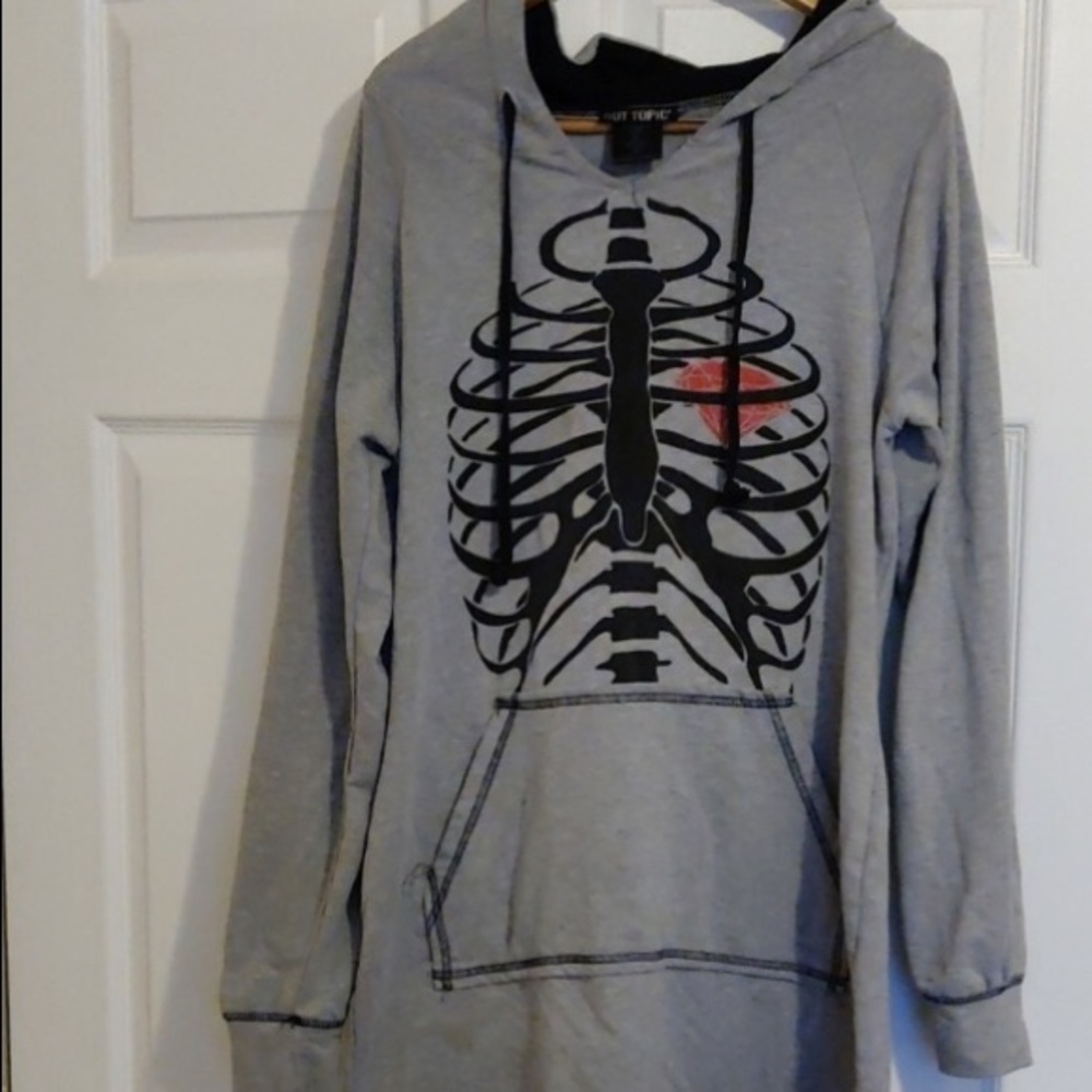 COPY - Hot Topic rib cage hoodie